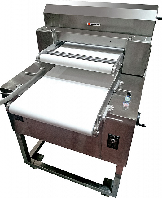 Машина горизонтальной нарезки тортов и бисквита Danler GD-450