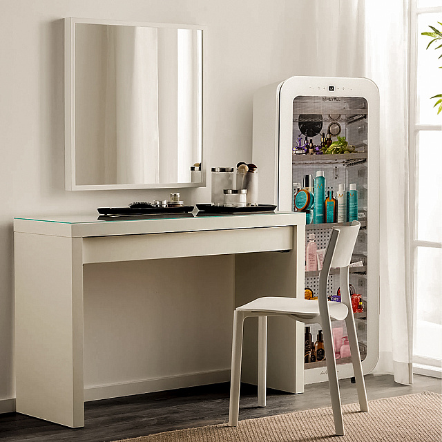 Холодильник для косметики и напитков MEYVEL MD105-White