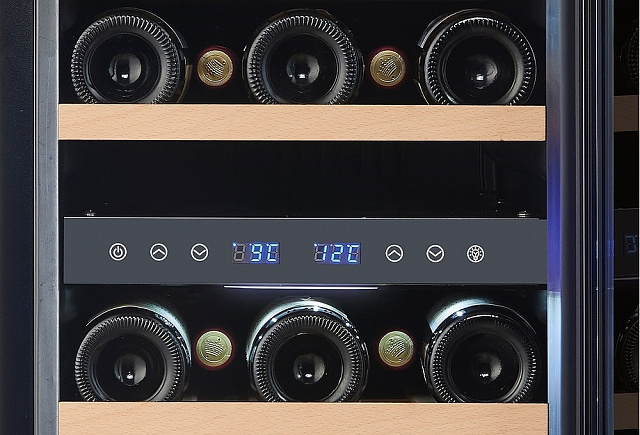 Винный шкаф Cellar Private CP027-2T серебристая дверь