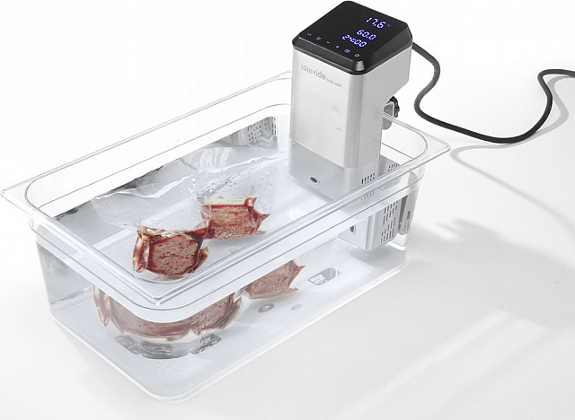 Ротационный кипятильник SousVideTools iVide Plus Thermal Circulator WiFi SVT-01006EU